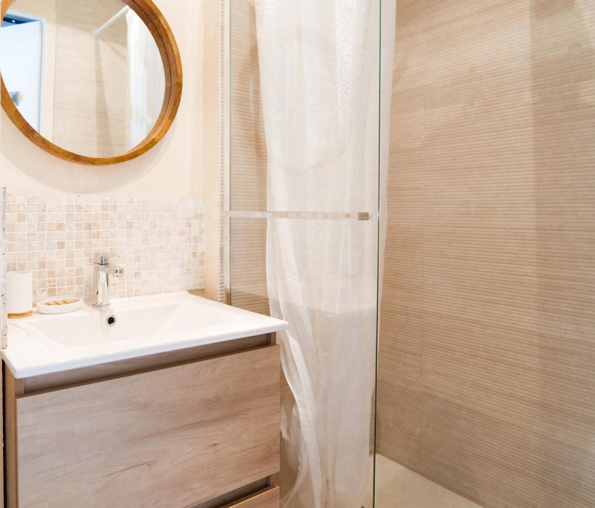 Appartement Renove Avec Gout Et Idealement Situe A Deux Pas Du Remblai Les Sables-dʼOlonne Eksteriør billede